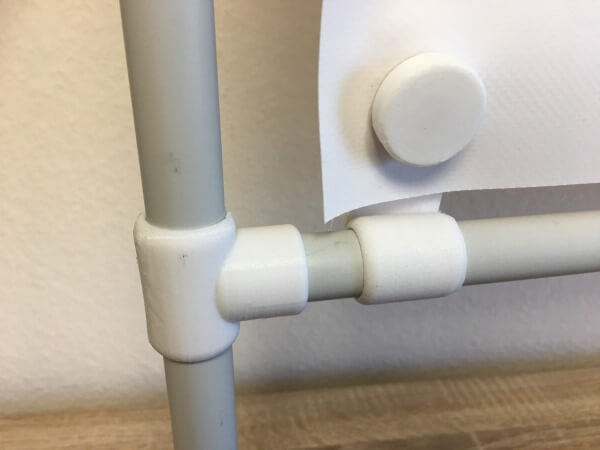 Mittleres T-Stück zur Verbindung des unteren PVC-Rohrs